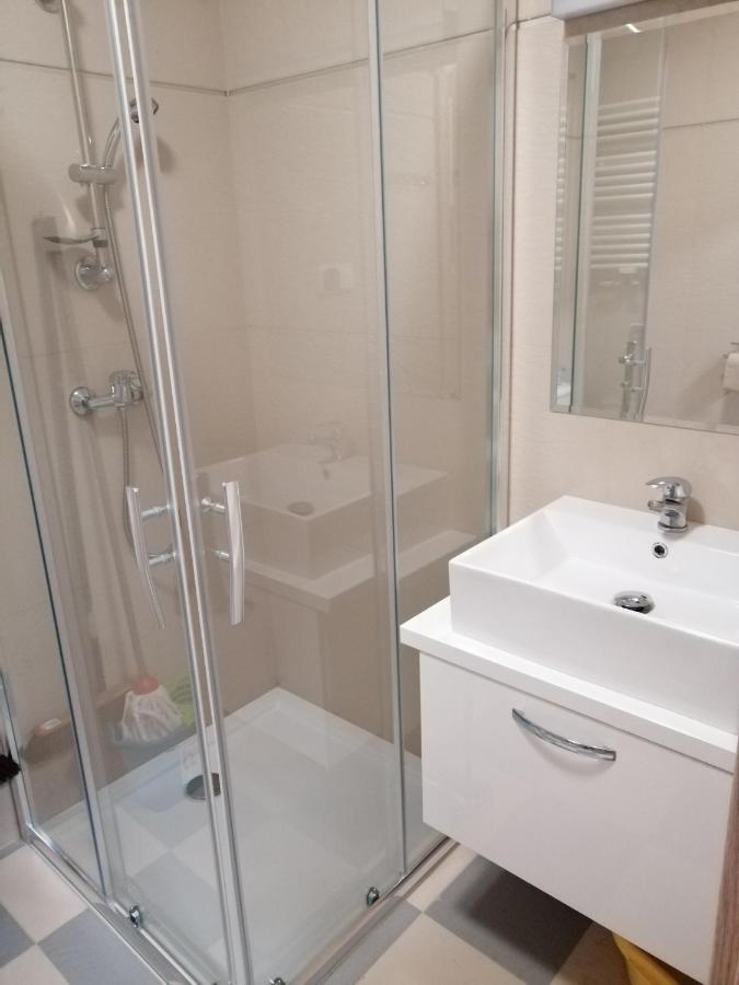 Aparthotel Osrodek Wczasowy Medyk Pum Dziwnów Exteriér fotografie